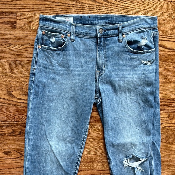 Gap Girlfriend Jeans - Picture 2 of 5